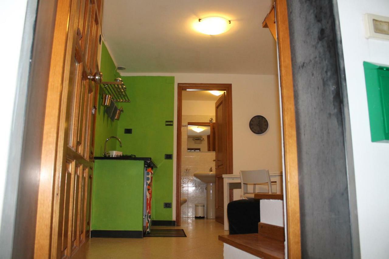 Ferienwohnung Guardando Le Stelle Vernazza Exterior foto
